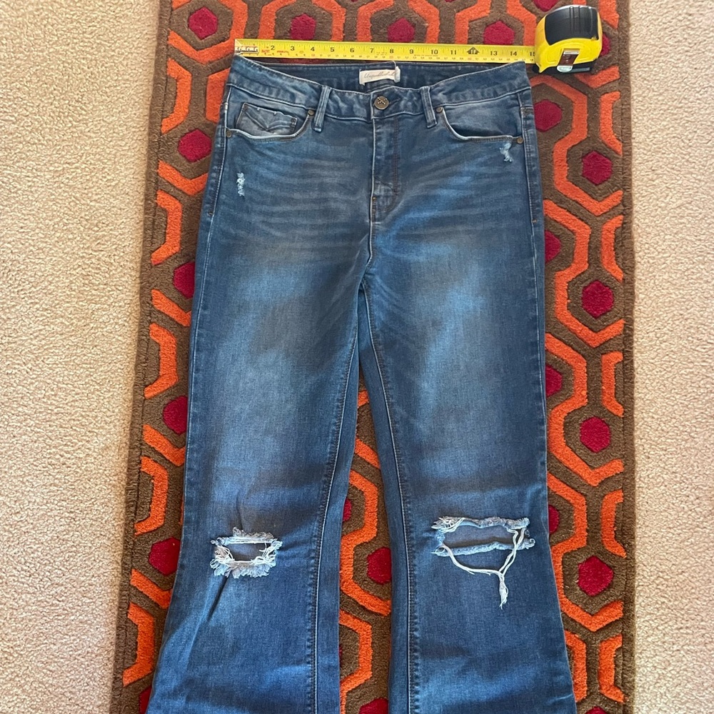 Unpublished jeans 29